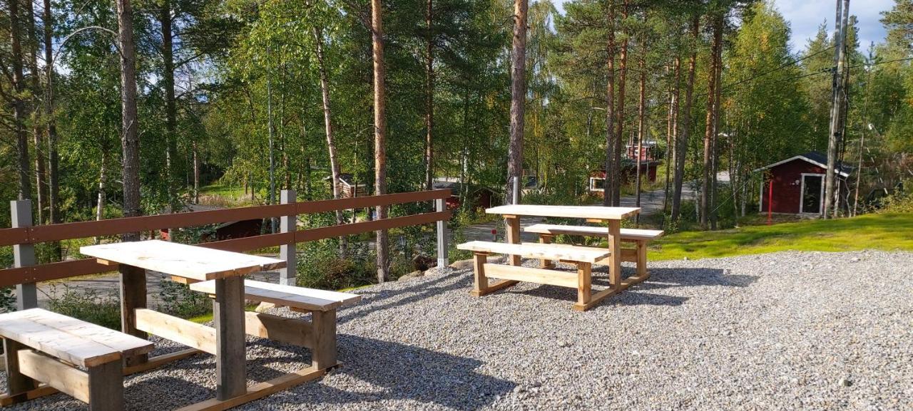 Hillside Rooms Ivalo Exterior photo